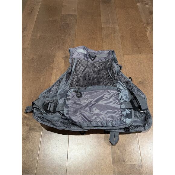 BASSDASH Strap Fly Fishing Vest – Adjustable Bass Fishing Gear for Men & Women - Picture 2 of 4